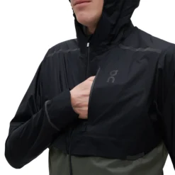 On Running On Weather Jacket - Black & Shadow -On Running 104 1415808
