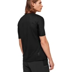 On Running Ultra-T Short-Sleeve Shirt - Men's -On Running BLA D2