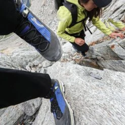 On Running Cloudalpine Waterproof Hiking Boot - Women's 20 On Running Cloudalpine Waterproof Hiking Boot - Women's -On Running COBLIM D9 1