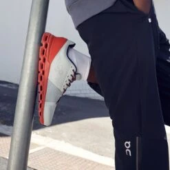 On Running Track Pant - Men's -On Running DARBLA D1