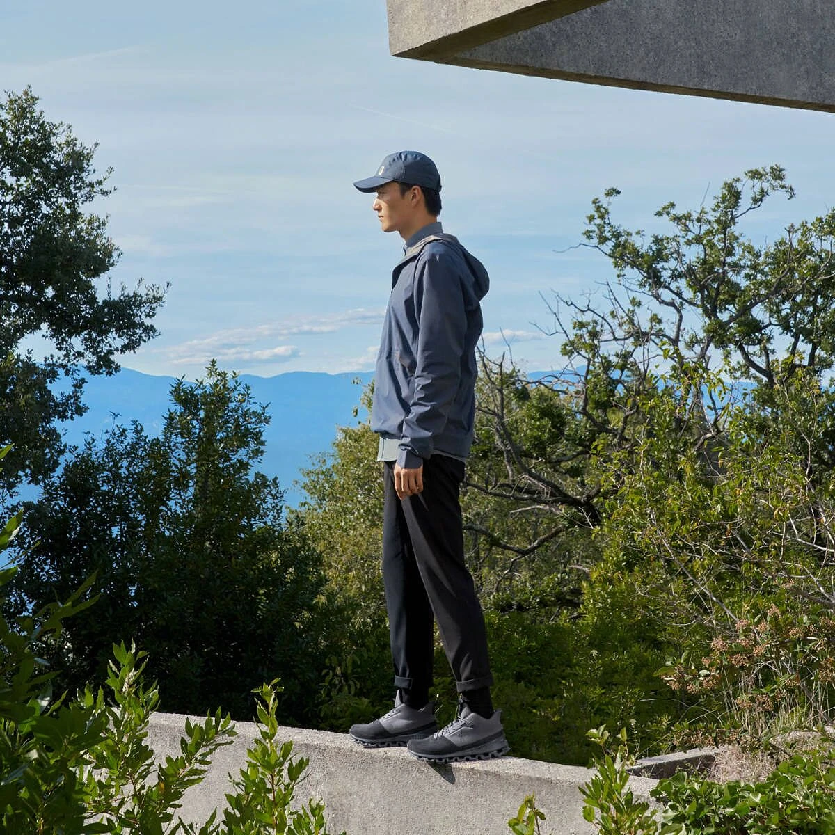 On Running Cloud Hi Shoe - Men's 6 On Running Cloud Hi Shoe - Men's - Image 6