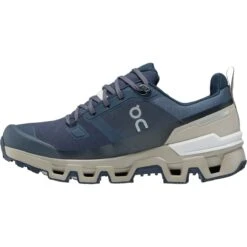On Running Cloudwander Waterproof Hiking Shoe - Women's -On Running NAVDES D3