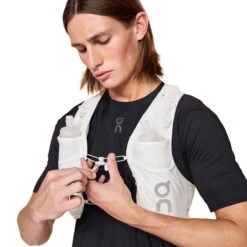 On Running Ultra Vest 10L -On Running UNDWHI 1