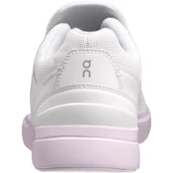 On Running The Roger Advantage Shoe - Women's