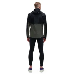 On Running On Weather Jacket - Black & Shadow -On Running all weather black shadow 1 1415804