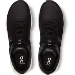 On Running On Cloudflow 4 Running Shoe Men - Black & White -On Running on cloudflow 4 running shoe men black white 3 1567117