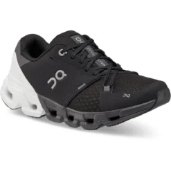 On Running On Cloudflyer 4 Wide Women Running Shoe - Black & White -On Running on cloudflyer 4 women running shoe black white 6 1324030