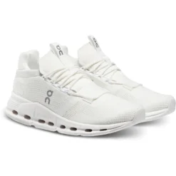 On Running On Cloudnova Women Sneaker - Undyed-White & White