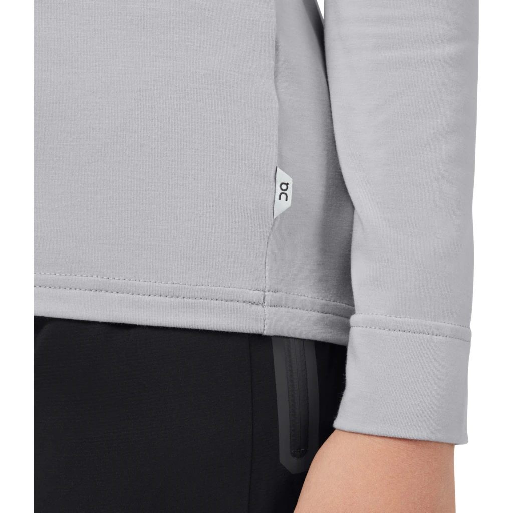 On Running On Comfort Long-T Women Long Sleeve Running Shirt - Glacier 6 On Running On Comfort Long-T Women Long Sleeve Running Shirt - Glacier - Image 6