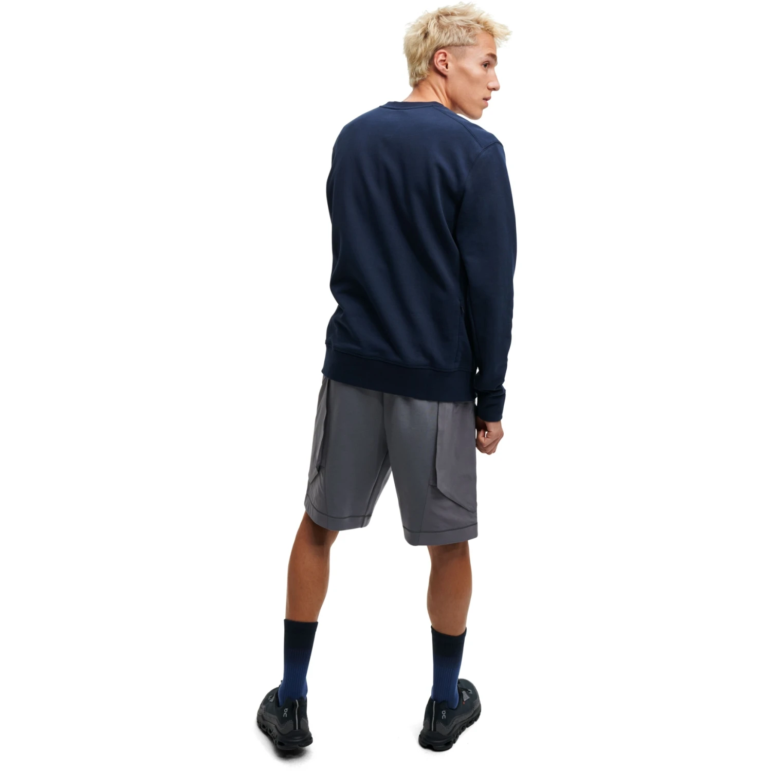 On Running On Crew Neck Sweatshirt - Navy 2 On Running On Crew Neck Sweatshirt - Navy - Image 2