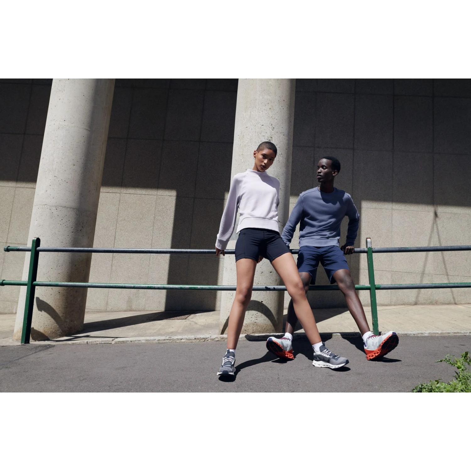 On Running On Hybrid Shorts Men - Navy 10 On Running On Hybrid Shorts Men - Navy - Image 10