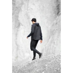 On Running On Insulator Jacket - Black & Navy -On Running on insulator jacket black navy 13 949981