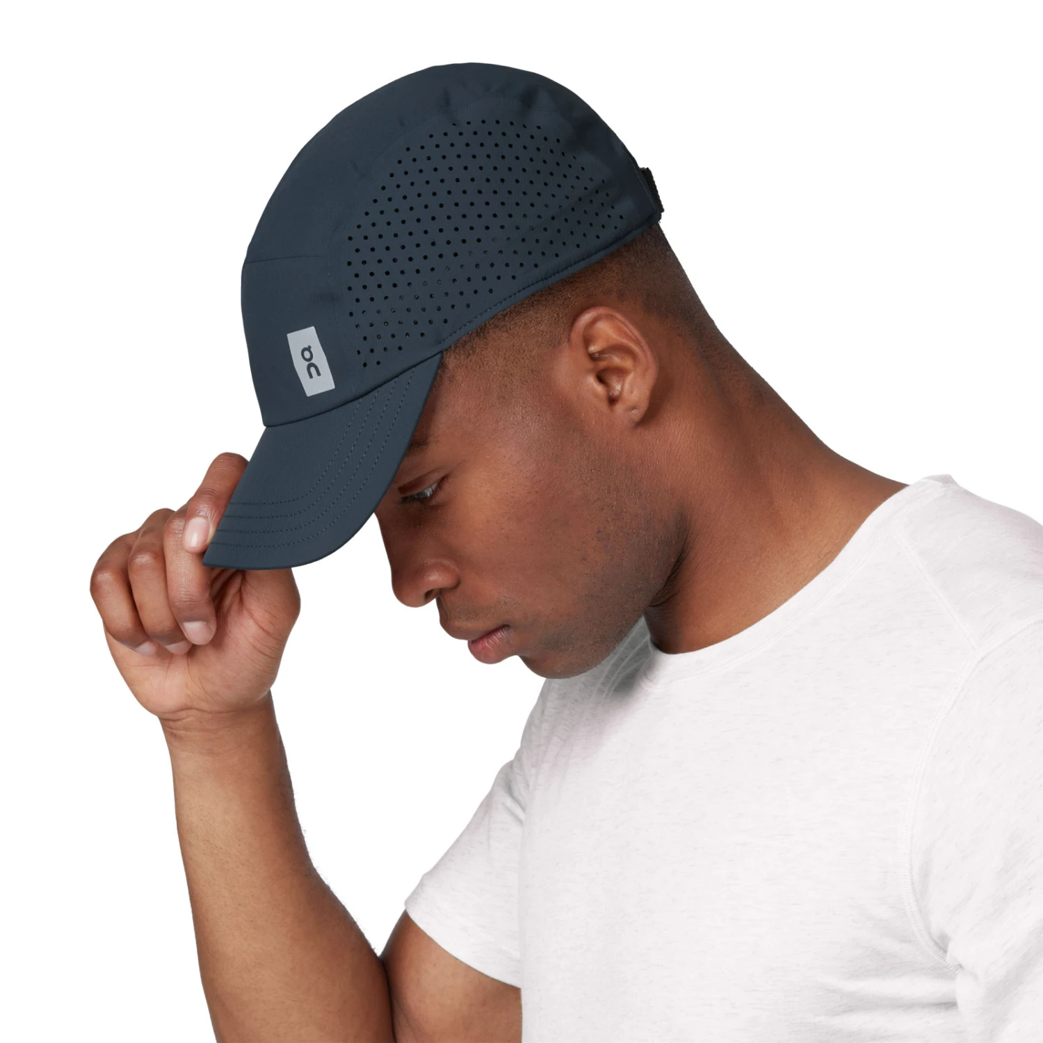 On Running On Lightweight Cap - Navy 3 On Running On Lightweight Cap - Navy - Image 3