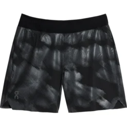 On Running On Lightweight Shorts Lumos - Black