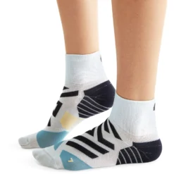 On Running On Performance Mid Sock Women - Hall & Wash -On Running on performance mid sock women hall wash 12 1531756