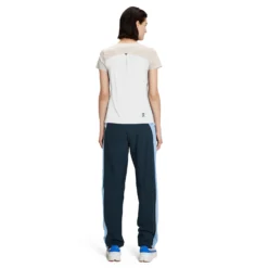 On Running On Performance-T Women Running Shirt - Pearl & Undyed-White -On Running on performance t women running shirt pearl undyed white 3 1427175