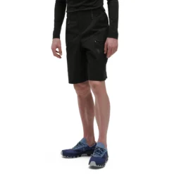 On Running -On Running on running explorer shorts black 2 1278439