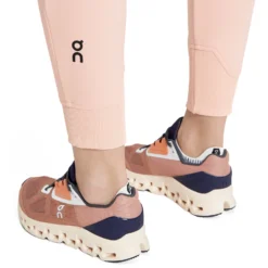 On Running On Sweat Pants Women - Doe -On Running on sweat pants women doe 5 1427753