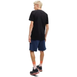 On Running On T Shirt - Black 8 On Running On T Shirt - Black -On Running on t shirt black 4 1152319