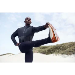 On Running On Tights Long - Black 18 On Running On Tights Long - Black -On Running on tights long black 9 950203