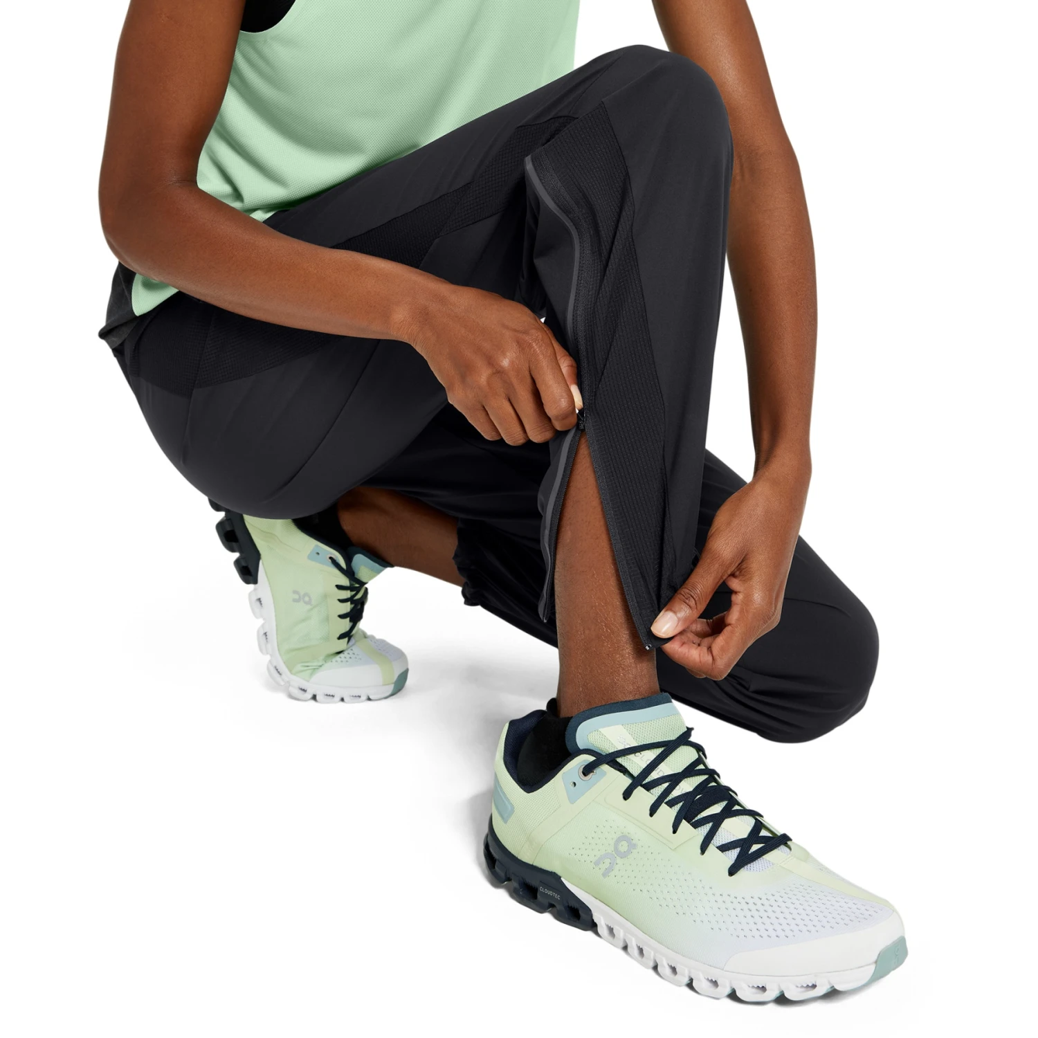 On Running On Track Pants Women - Black 4 On Running On Track Pants Women - Black - Image 4