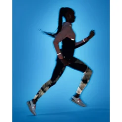 On Running On Weather Jacket Lumos Women - Woodrose & Black -On Running on weather lumos laufjacke damen woodrose 9 1558286